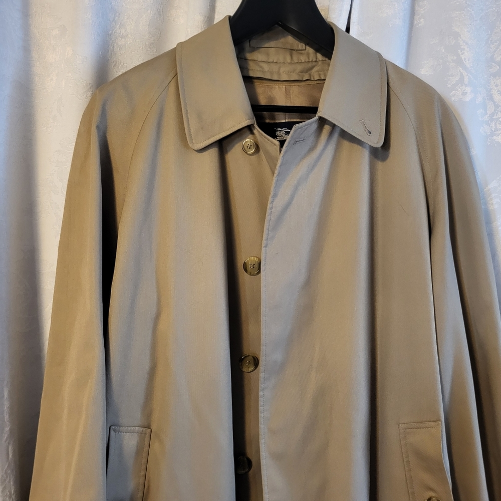 Burberry London, Men's Trench Coat, Jacket, Size 40L, Color Tan, Luxury - Picture 7 of 16